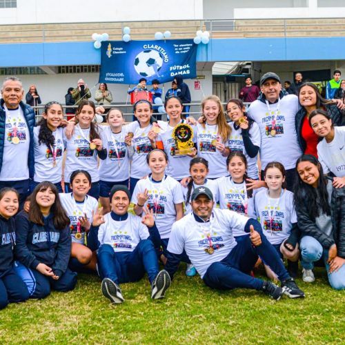 Tricampeonas ADECORE Fútbol Femenino Cat. Menores