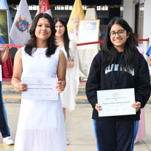 Celebración por el Día del Idioma y Reconocimiento RAYMUN