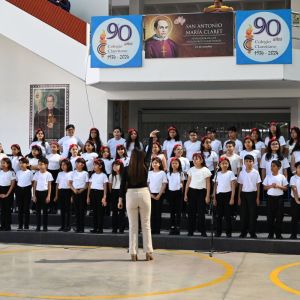 Actuación por el Día de la Canción criolla